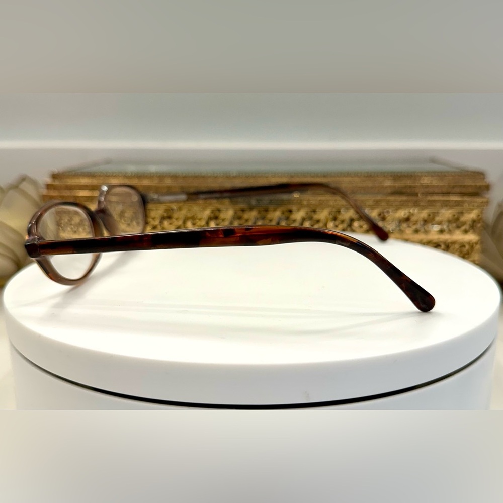 Chesterfield - Tortoiseshell Patterned Oval Unise… - image 7